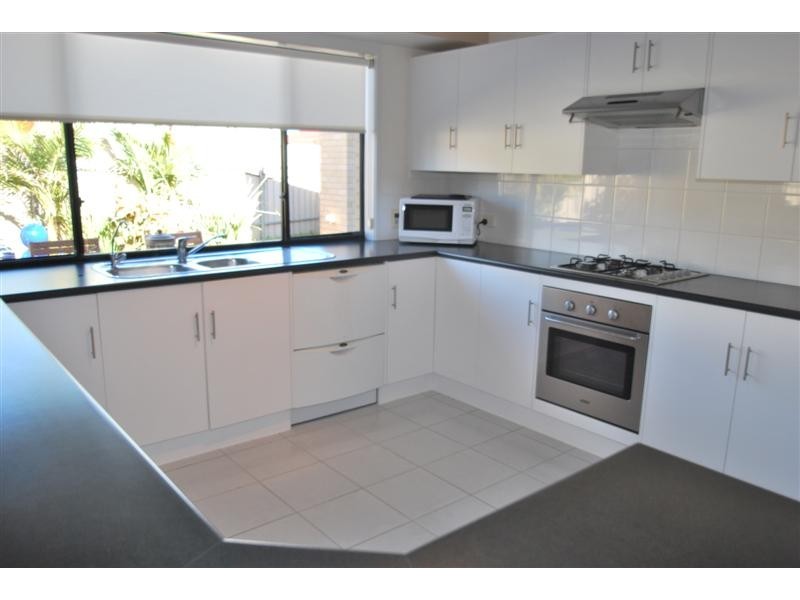 7 Holdfast Drive, Sheidow Park SA 5158