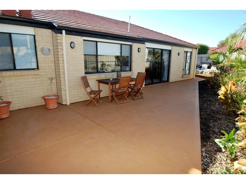 7 Holdfast Drive, Sheidow Park SA 5158