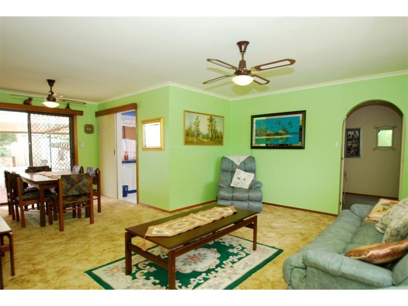 8 William Ct, Happy Valley SA 5159