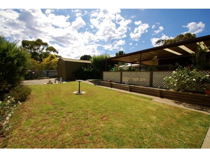 8 William Ct, Happy Valley SA 5159