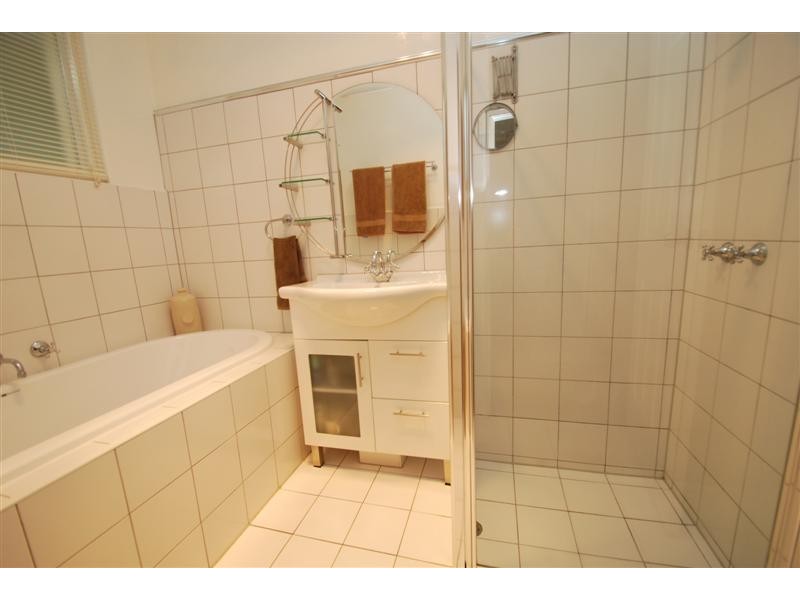 16 Old Honeypot Rd, Port Noarlunga SA 5167