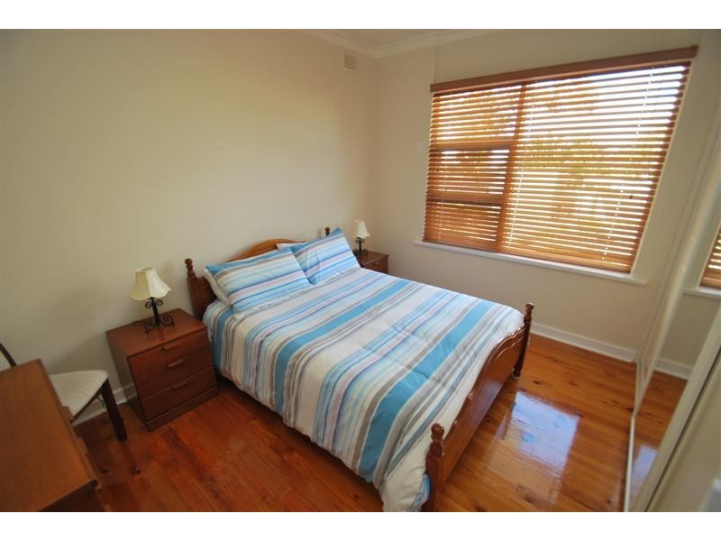 16 Old Honeypot Rd, Port Noarlunga SA 5167