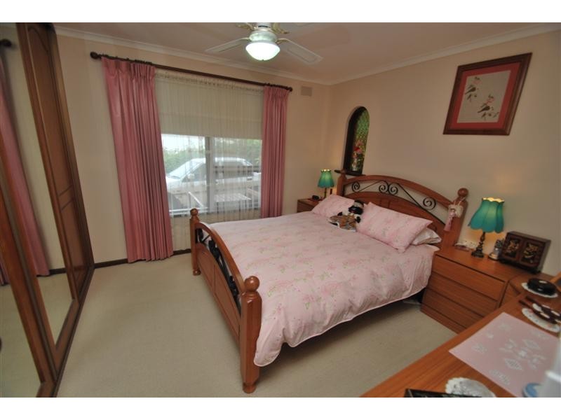 4 Sunvalley Rd, O’halloran Hill SA 5158