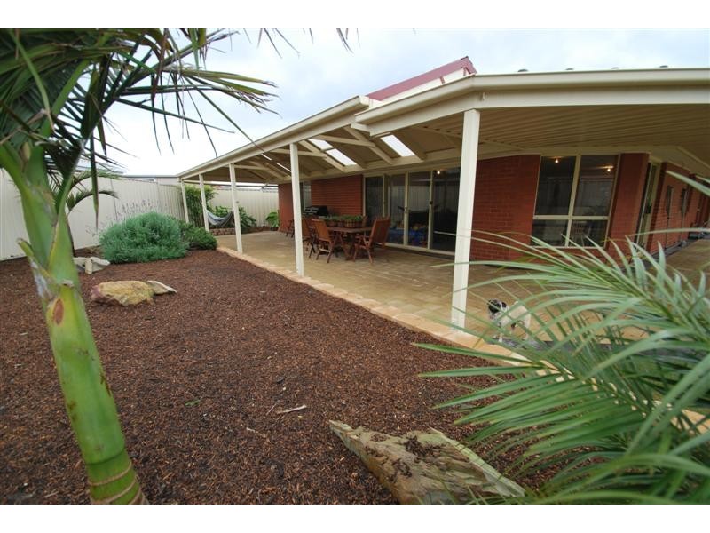 58 Glenthorn Cres, O’halloran Hill SA 5158