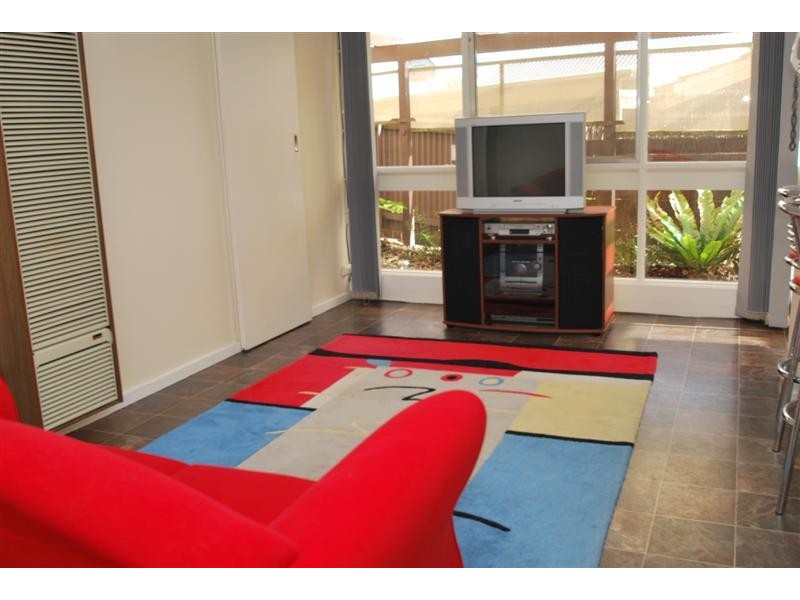 26  Amberly Drive, Happy Valley SA 5159