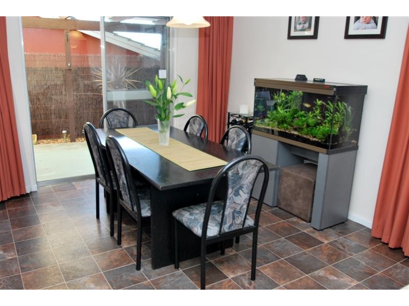 26  Amberly Drive, Happy Valley SA 5159