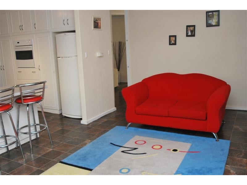 26  Amberly Drive, Happy Valley SA 5159