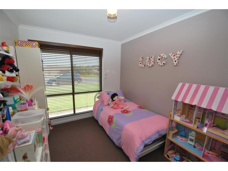 54  Concord Dr, Old Reynella SA 5161