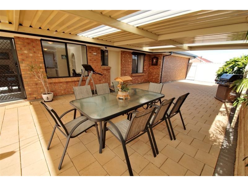 42 Holdfast Drive, Sheidow Park SA 5158