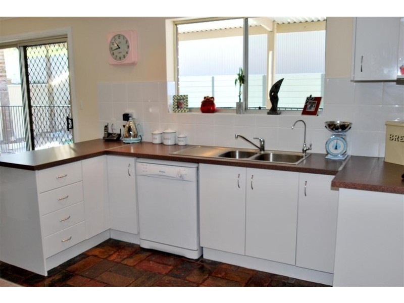 46 Dennis Street, Happy Valley SA 5159