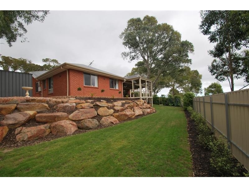 10 Scenic Court, Chandlers Hill SA 5159