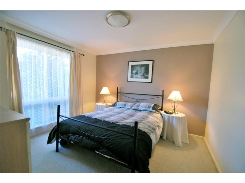 32 Regency Road, Happy Valley SA 5159