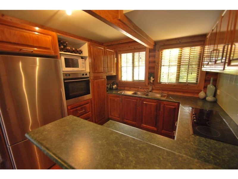 11 Challenger Ct, Happy Valley SA 5159