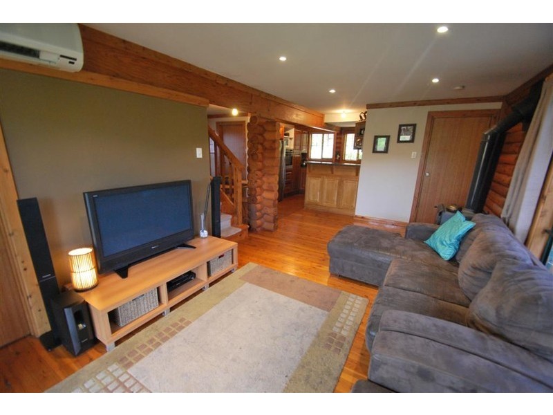 11 Challenger Ct, Happy Valley SA 5159
