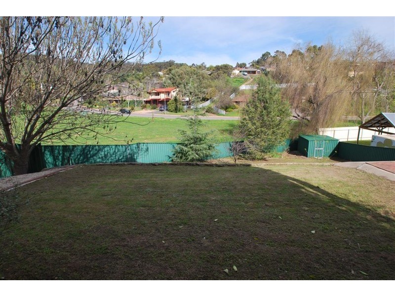 11 Challenger Ct, Happy Valley SA 5159