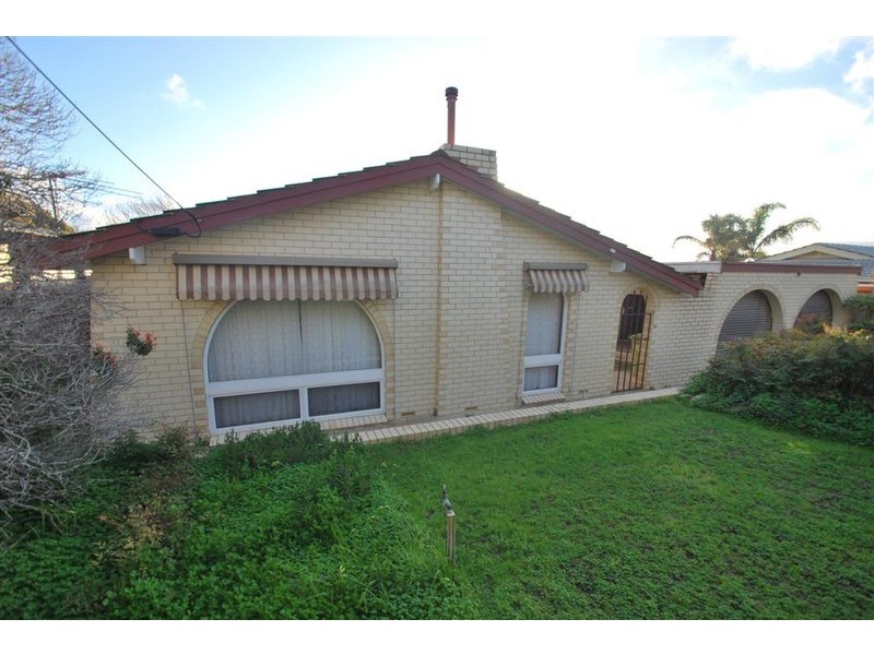 6 Montana Dr, Happy Valley SA 5159