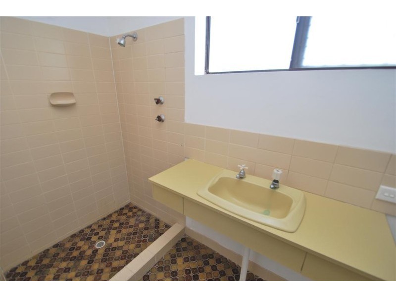 6 Montana Dr, Happy Valley SA 5159