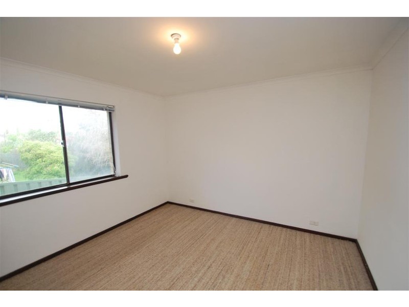 6 Montana Dr, Happy Valley SA 5159