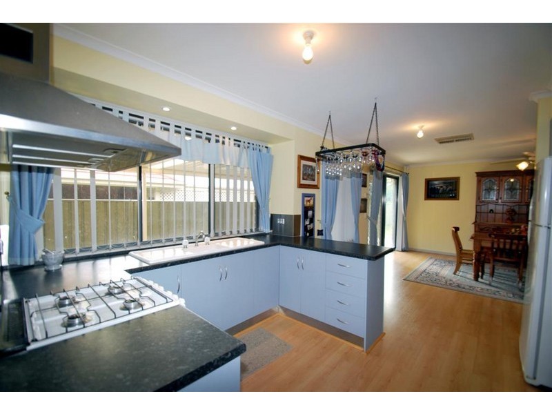 5 Spriggs Road, Onkaparinga Hills SA 5163
