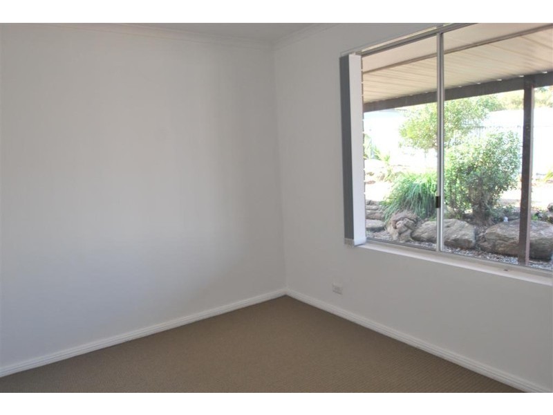 19 Magnolia Ave, Happy Valley SA 5159