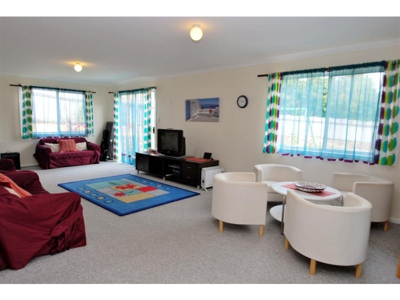 6 Windebanks Road, Happy Valley SA 5159