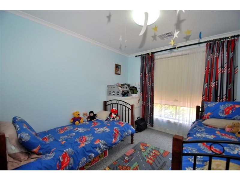 6 Brigadoon Street, Happy Valley SA 5159