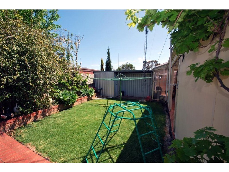 6 Brigadoon Street, Happy Valley SA 5159