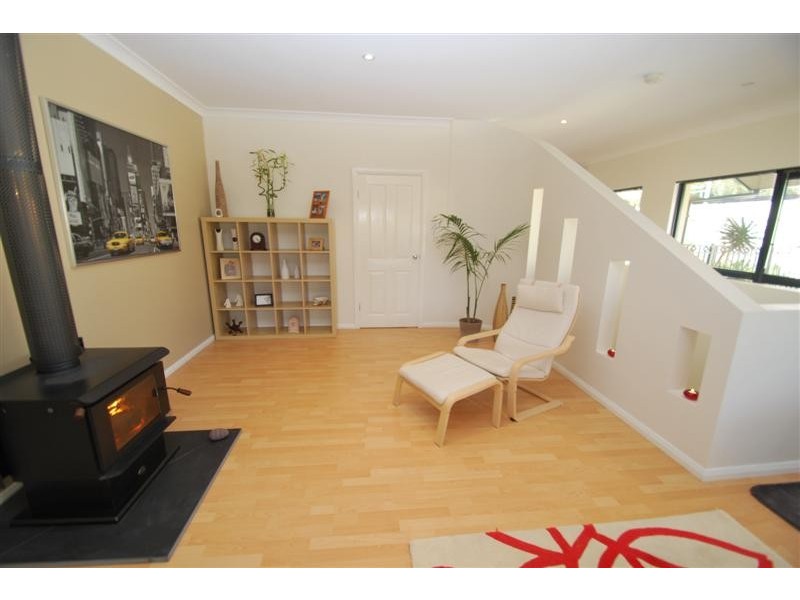 17 Blyth St, Happy Valley SA 5159