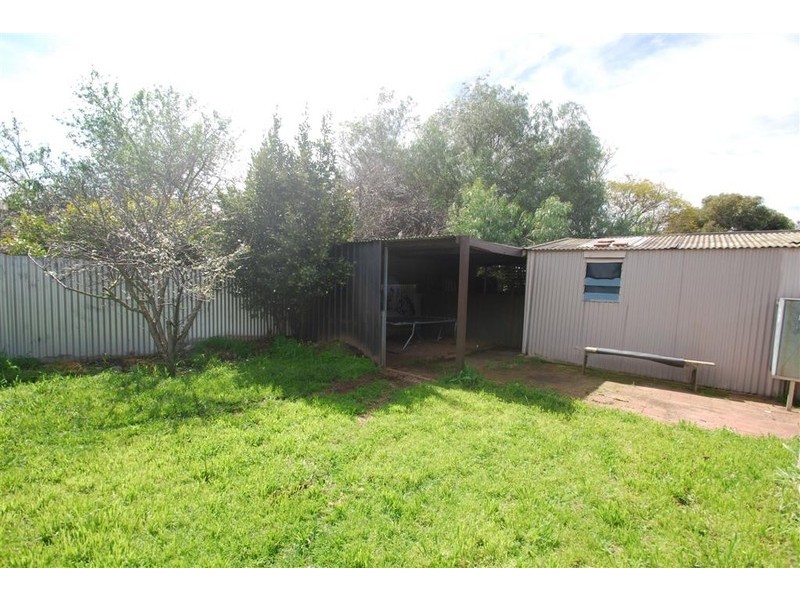 11 James Street, Reynella SA 5161