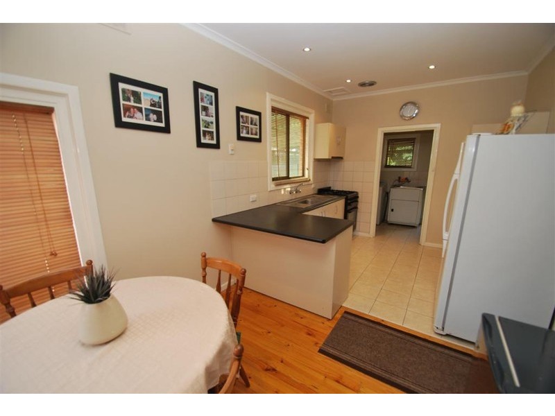 51 Thorne Cres, Mitchell Park SA 5043