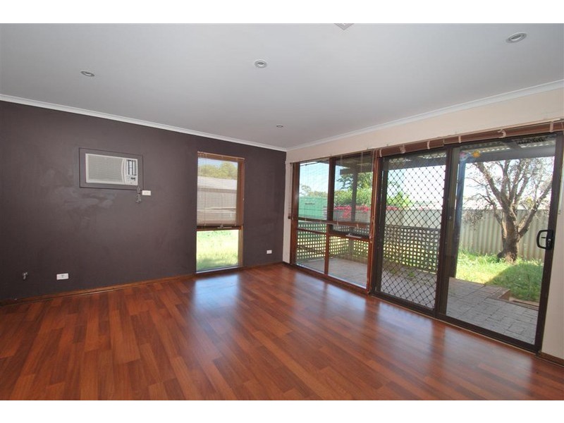 36 Tripoli Rd, Happy Valley SA 5159