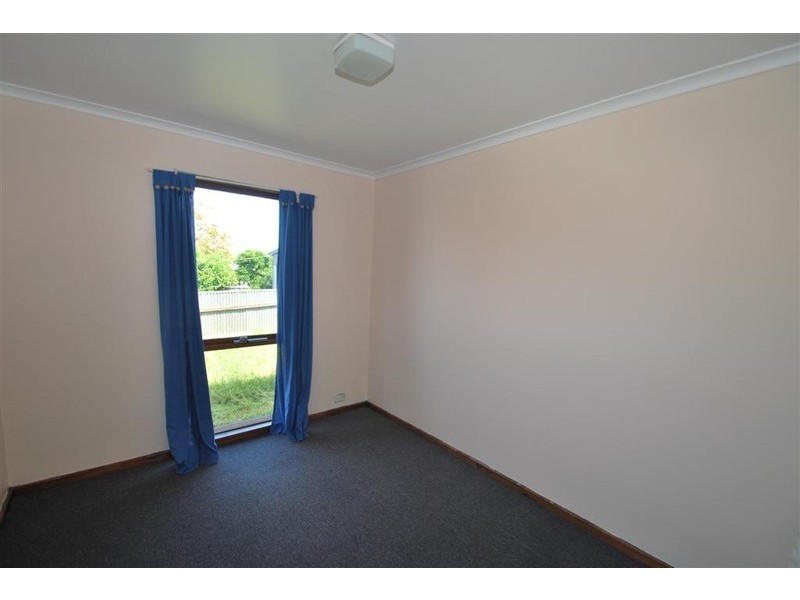 36 Tripoli Rd, Happy Valley SA 5159