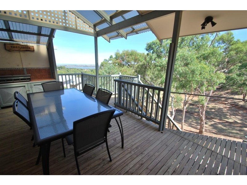 7 Molnar Ct, Aberfoyle Park SA 5159