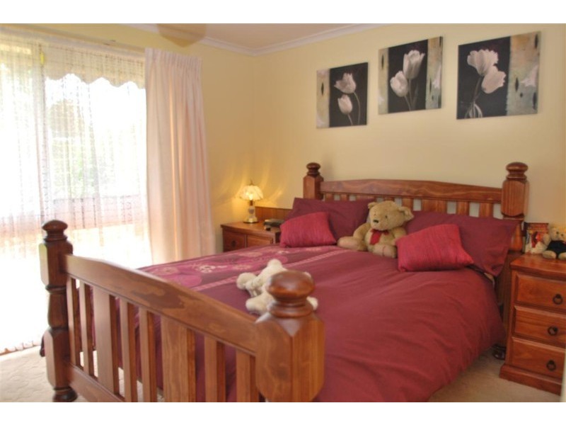 27  Easton Road, Happy Valley SA 5159