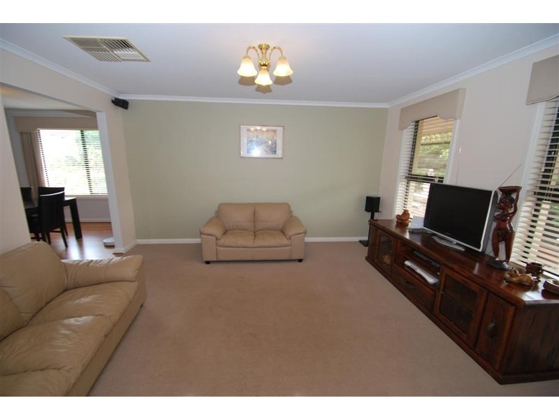39 Greenfield Rise, Aberfoyle Park SA 5159