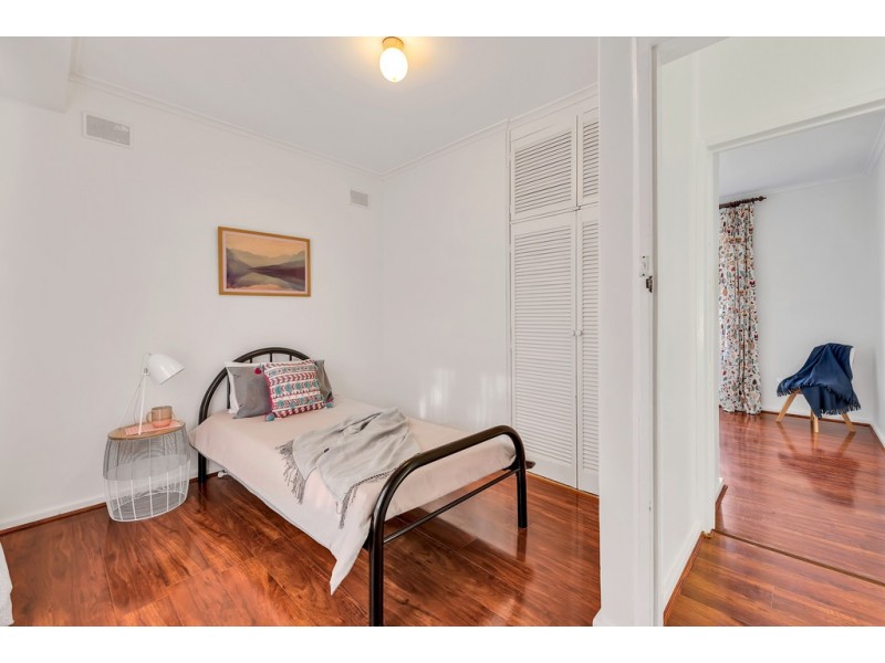 27 Brightman Street, Flagstaff Hill SA 5159