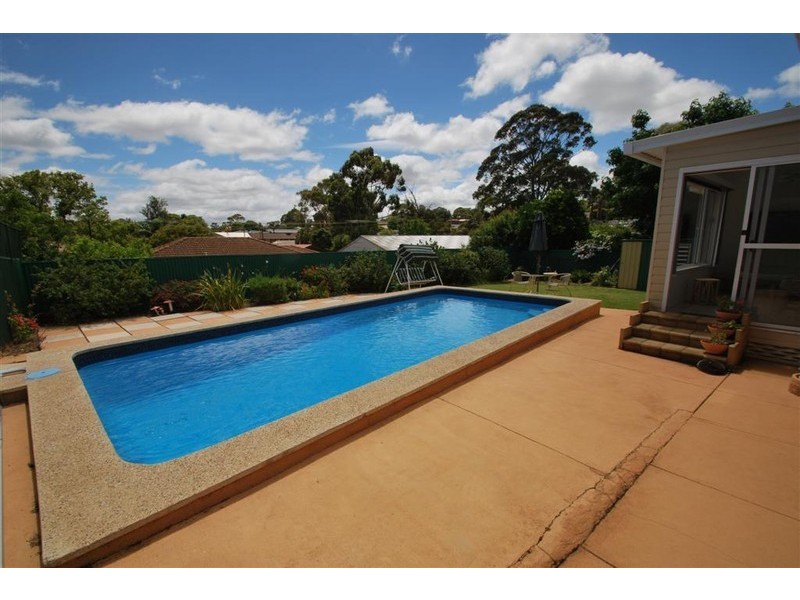 3 Barcelona Drive, Happy Valley SA 5159