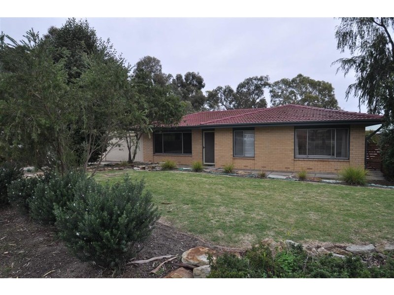 17 Jennifer Drive, Happy Valley SA 5159