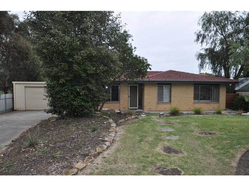 17 Jennifer Drive, Happy Valley SA 5159