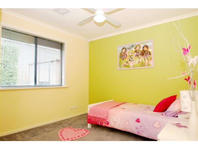 3 Overland Crescent, Sheidow Park SA 5158