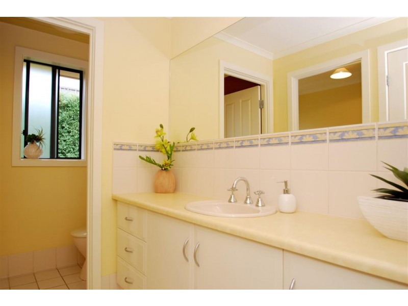 3 Overland Crescent, Sheidow Park SA 5158