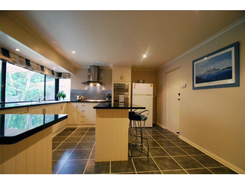 33 Hartley Street, Flagstaff Hill SA 5159