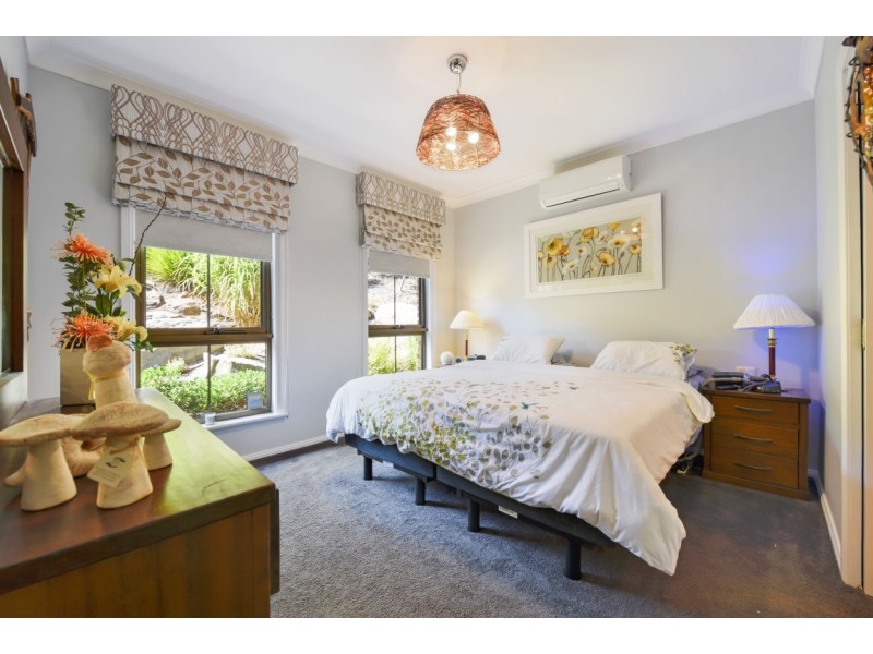 24 The Parkway, Aberfoyle Park SA 5159