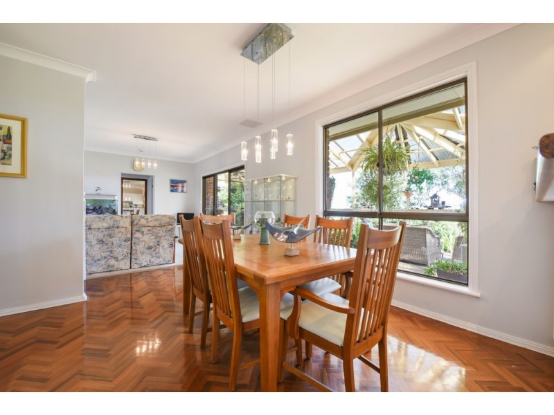 24 The Parkway, Aberfoyle Park SA 5159
