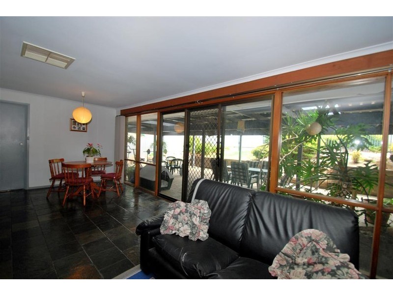 24 Riesling Avenue, Reynella East SA 5161