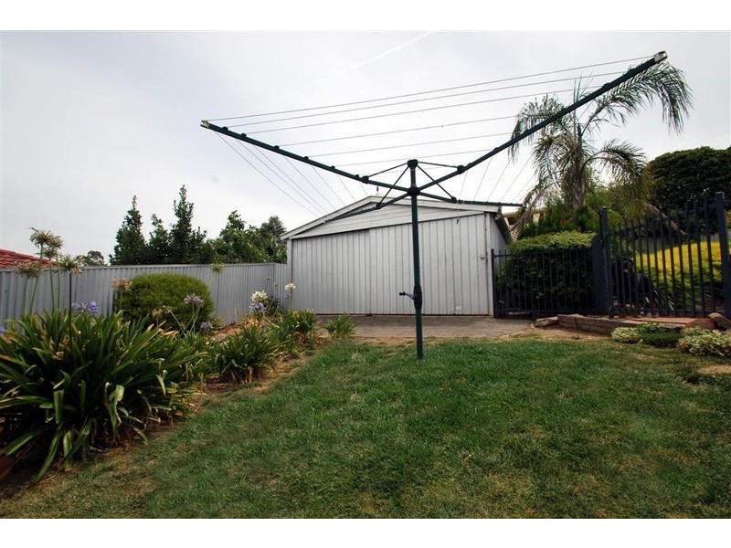 24 Riesling Avenue, Reynella East SA 5161