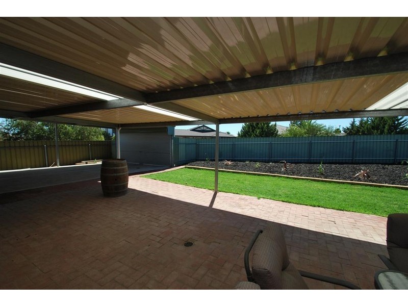 39 Brookland Valley Drive, Woodcroft SA 5162