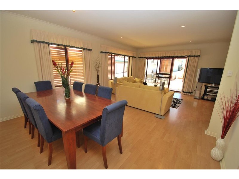 6 Grooms Way, Woodcroft SA 5162
