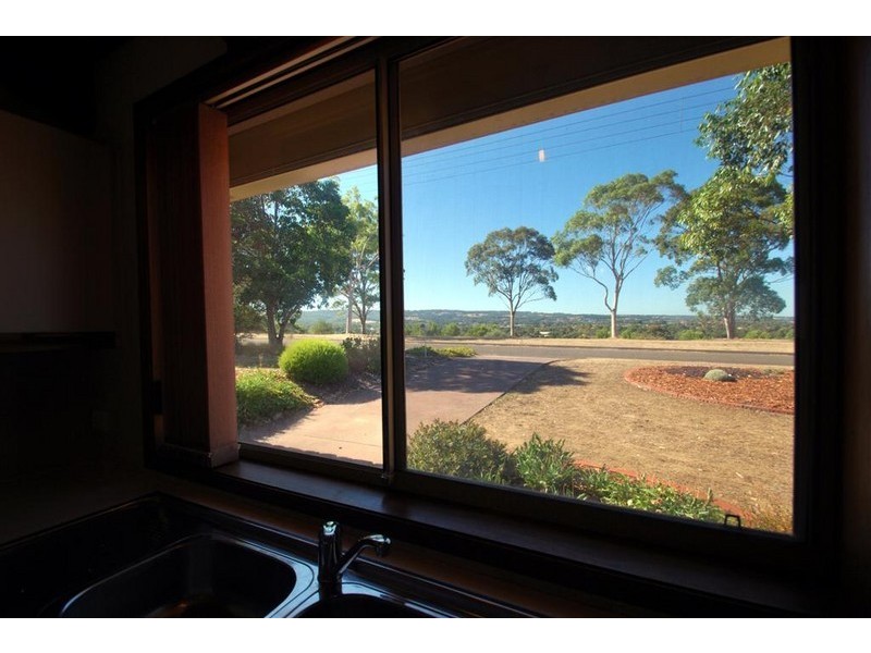 17 Campbell Drive, Reynella East SA 5161