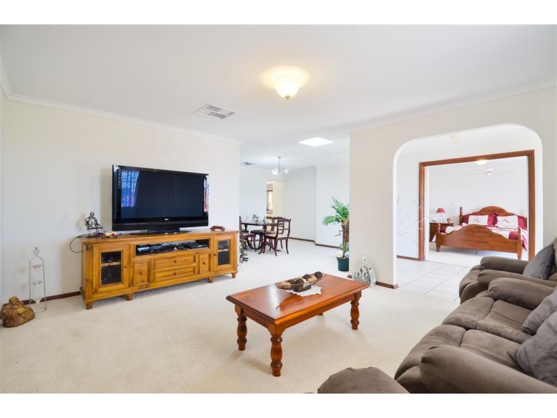 47 Southbank Blvd, Sheidow Park SA 5158